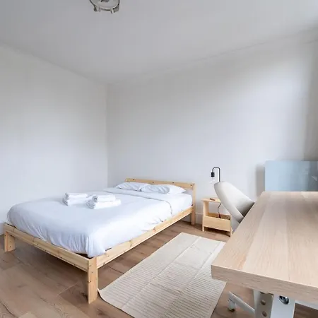 Apartment Saint-martin - A La Decouverte De La Cite Ardente
